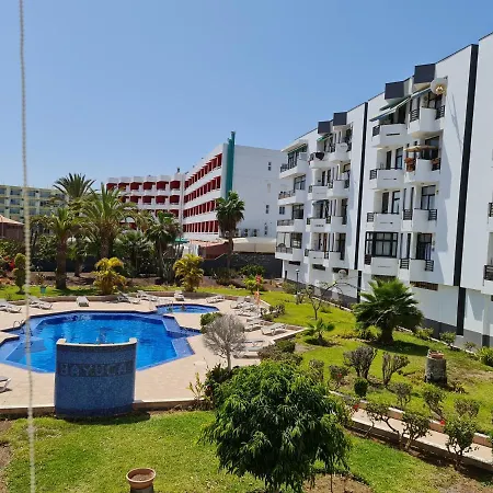 Yumboflat Two Bedroom Apartament