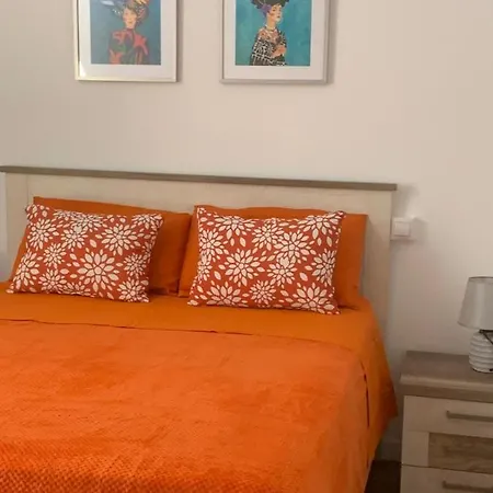Yumboflat Two Bedroom Апартаменти *