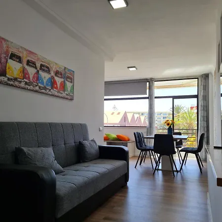 Yumboflat Two Bedroom Apartment *
