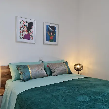 Yumboflat Two Bedroom