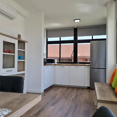 Apartment Yumboflat Two Bedroom *