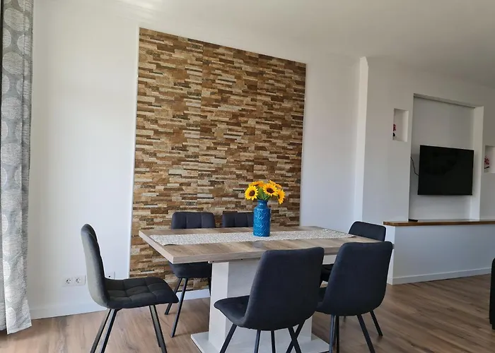 Yumboflat Two Bedroom Апартаменти