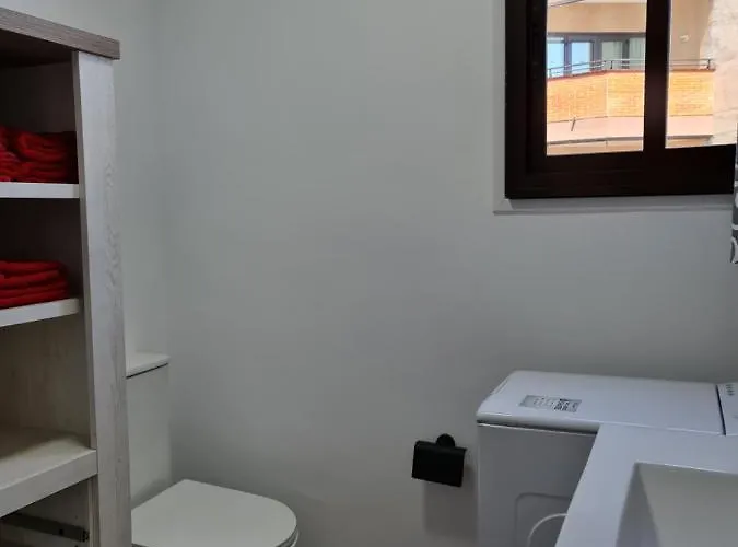 Yumboflat Two Bedroom