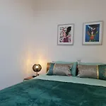 Yumboflat Two Bedroom
