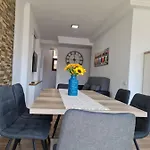 Yumboflat Two Bedroom Apartment Playa del Inglés