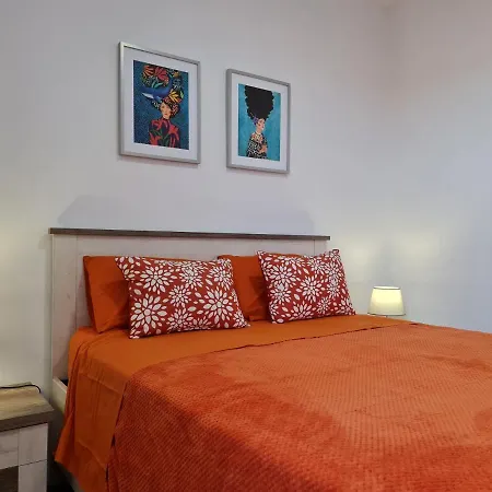 Yumboflat Two Bedroom Апартаменты *