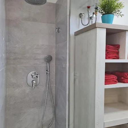 Yumboflat Two Bedroom Appartement *